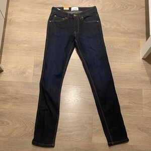 Women’s Classic Indigo Fleece Lined Straight Leg Jeans